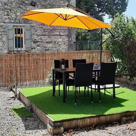Maison Chaleureuse Avec Exterieur Pres De La Holiday home